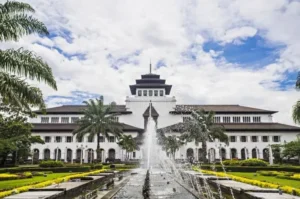 Tempat Bersejarah di Jawa Barat